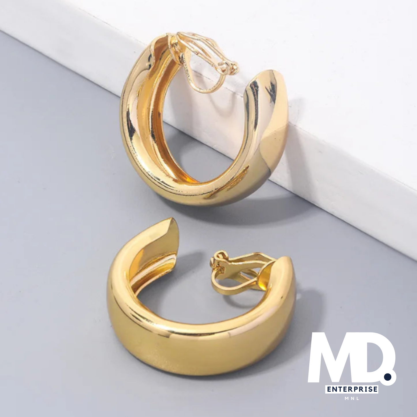 Hoop C-shape Earrings