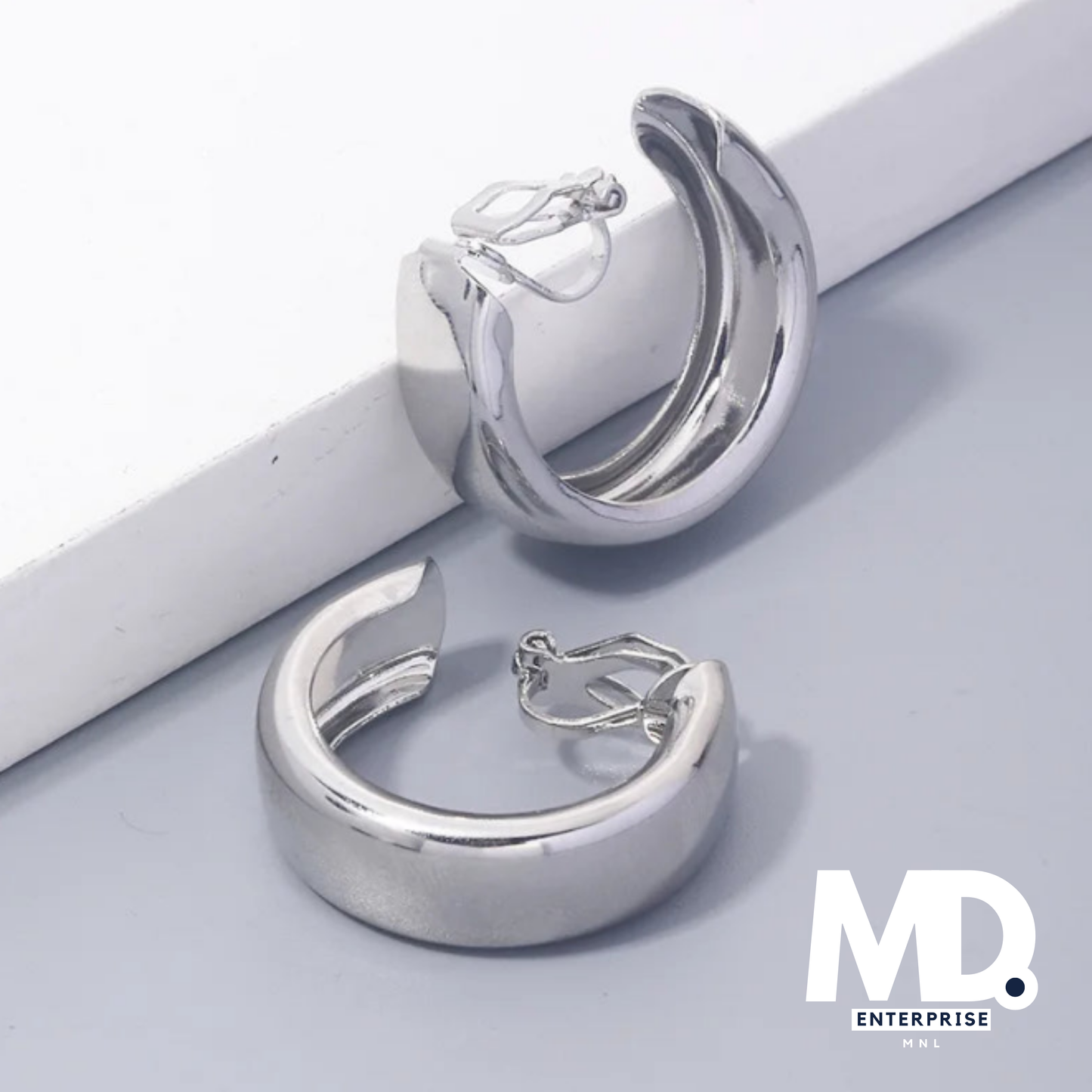 Hoop C-shape Earrings