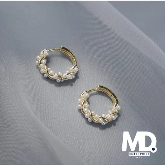Temperament Circle Pearl Earrings